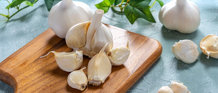 الثوم - عشرة أطعمة أساسية تخفض من ضغط الدم - Garlic - Hypertension